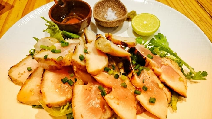 大山鶏の刺身ステーキ