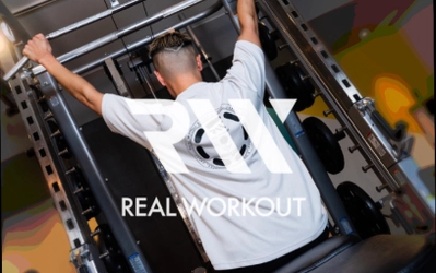 『REAL WORKOUT』SUMMER 2021 アパレルコレクションを公開