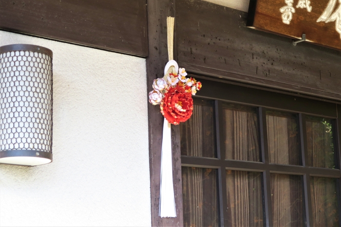 長結び白金水引に赤牡丹