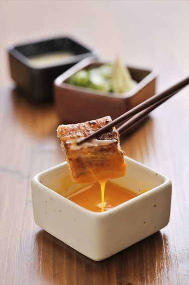 【商品写真】玉子の黄身との食べ合わせ