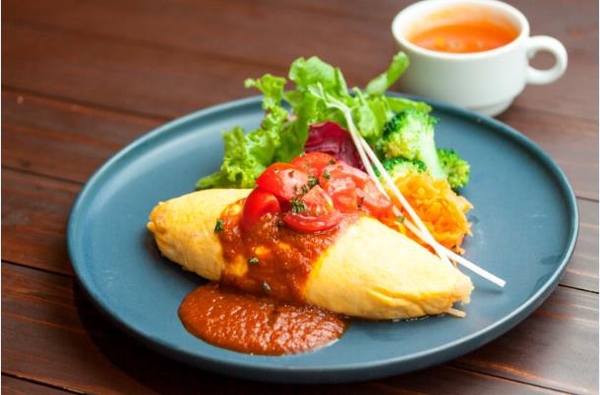 全国農業コンクール記念オムライス900円（税込）