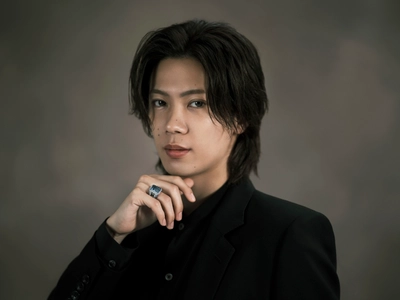 スペシャルコンテンツ「The Layers of Light」公開！　 神宮寺勇太、MIKIMOTOのクラフツマンシップに触れる