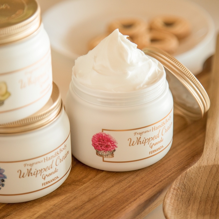 ハンド&ボディ ホイップクリーム グランデ