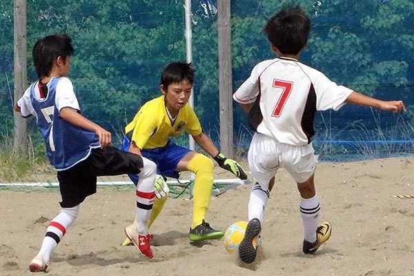 ビーチサッカー