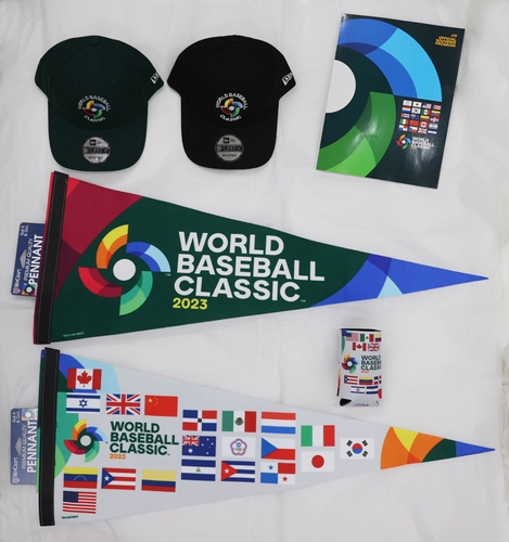 WBC公式ロゴ入りグッズ