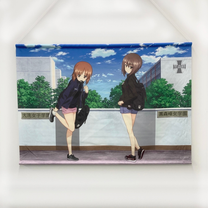 B2タペストリー 西住みほ&西住まほ