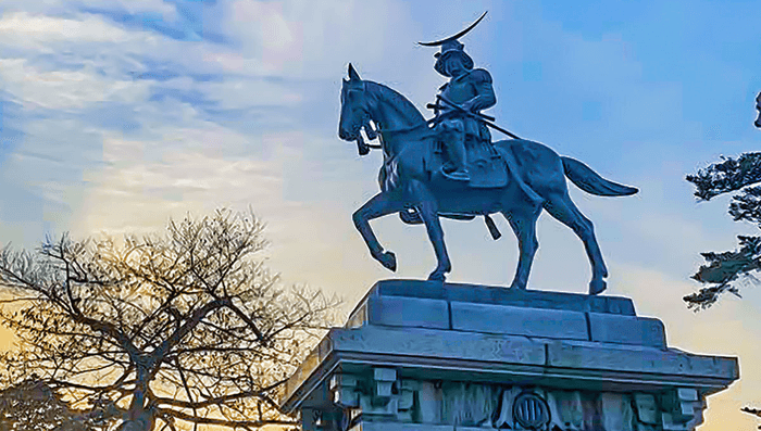 仙台城跡|伊達政宗公騎馬像
