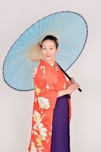 鏡味 味千代 氏