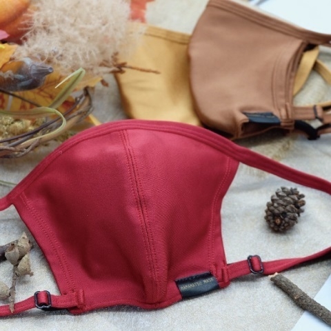 無地新色(ボルドー・キャメル・モカ)各1,980円(税込)