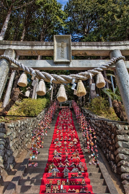 素盞鳴神社雛段飾り_1