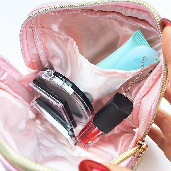 エスターバニーポーチ