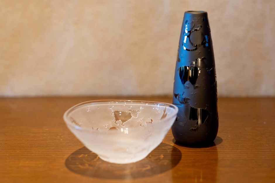 ハレの日を彩る器や花器