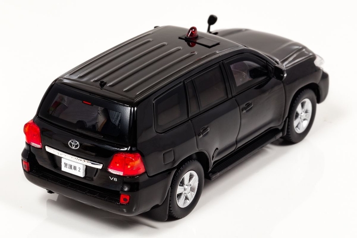 ランドクルーザー特殊警護車両:右後