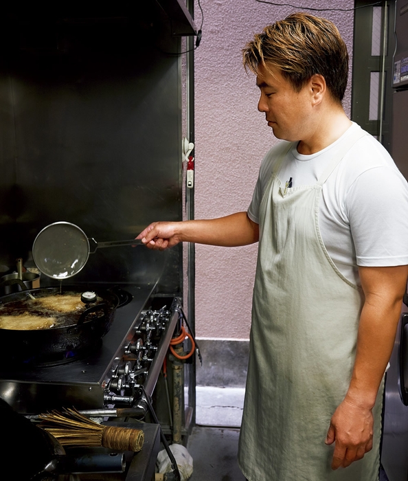 菱田屋五代目店主・菱田アキラさん