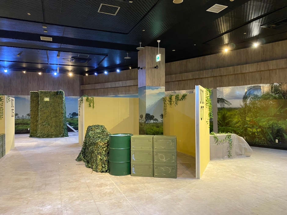 Bフィールドはどこかの国の基地！？