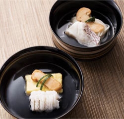 松茸メニュー(2)(上)松茸と名残鱧 (下)松茸と甘鯛