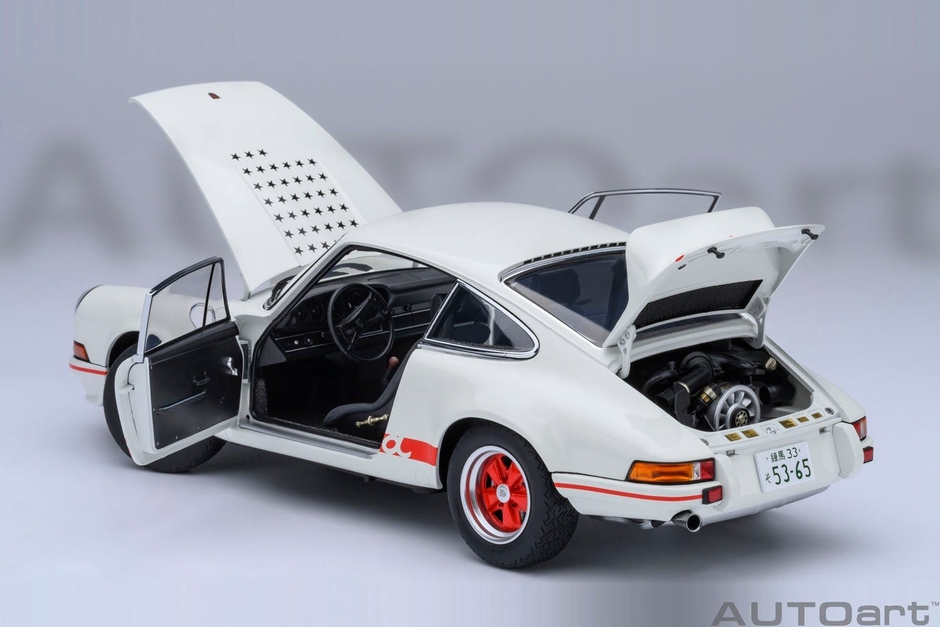AUTOart 1/18スケール ポルシェ 911 カレラ 2.7 RS (サーキットの狼／早瀬 佐近)