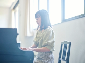 明治学院大学オフィシャルムービー「明学の理由。」 最新版「子どもの心に寄り添える教師になるために」公開　 教員を目指す心理学部生のリアルライフを映像で紹介