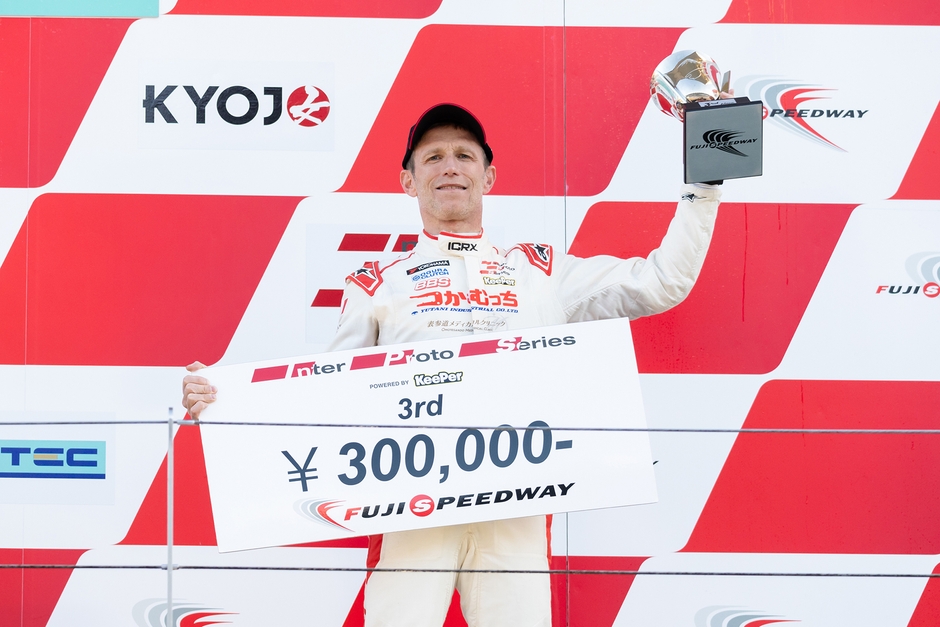 シリーズ3位 #16 ロニー・クインタレッリ(ララパルーザ)