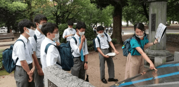 昨年の平和活動（ピースパークツアー）の様子