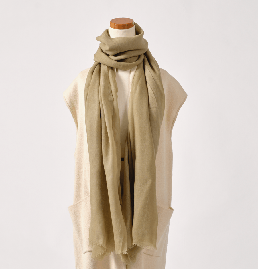 森染ショール(よもぎグリーン)