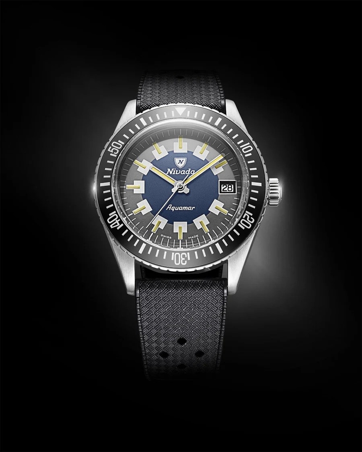 32062A01 - ¥203,500（税込）