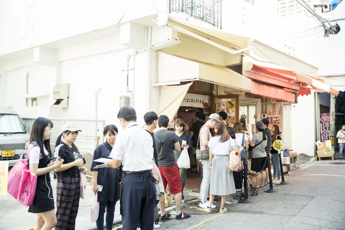 沖縄・牧志市場店の様子