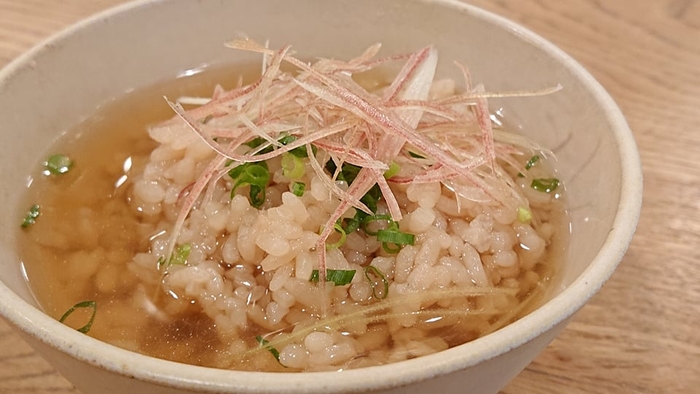 茶飯の出汁茶漬け(『婚活食堂1』より)