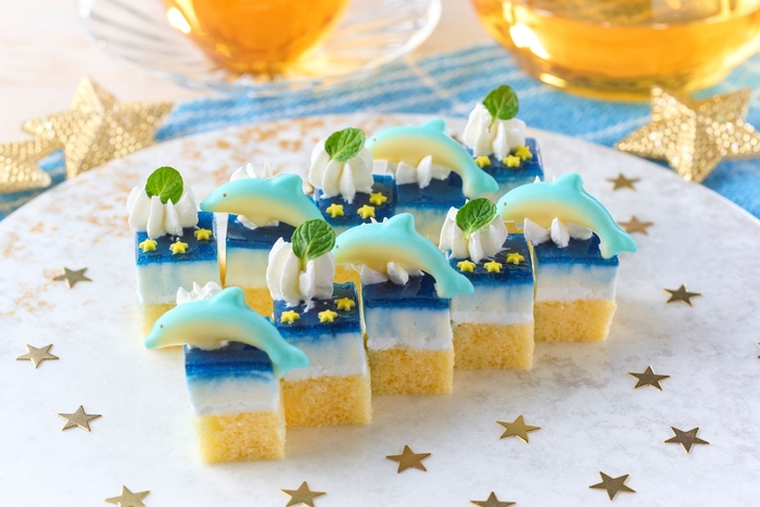 オーシャンブルーケーキ