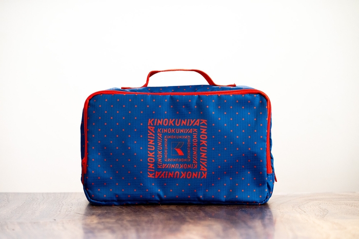 「KINOKUNIYAセパレート便利ポーチ」〈ドット〉
