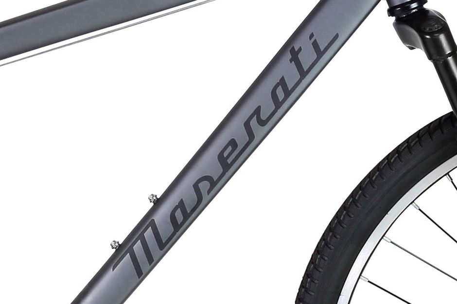 MASERATI フレーム