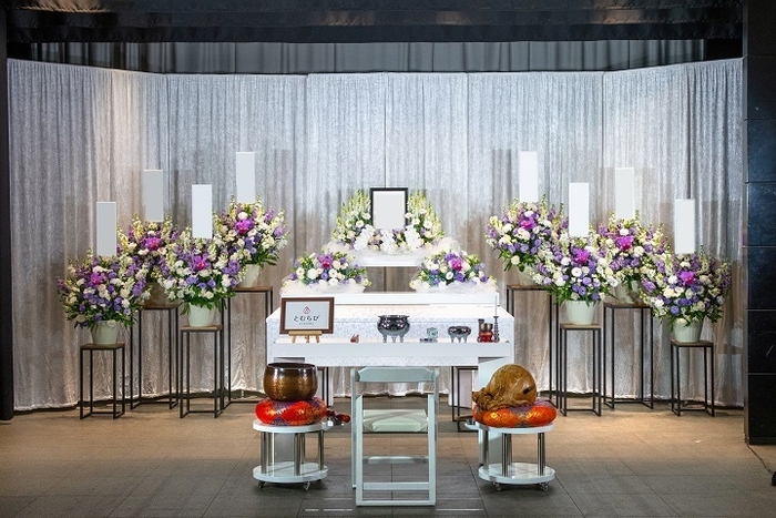 花で彩るお葬式 オリジナル祭壇(2)