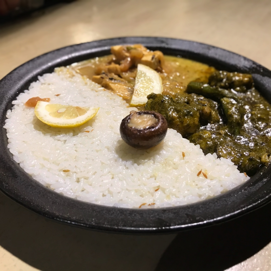 トレードマークの顔面あいがけ