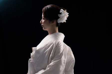 和装ウェディング需要の高まりを受け、INAI WEDDING WASOU大阪店が「和婚の所作・ポーズ」専門ワークショップを新設