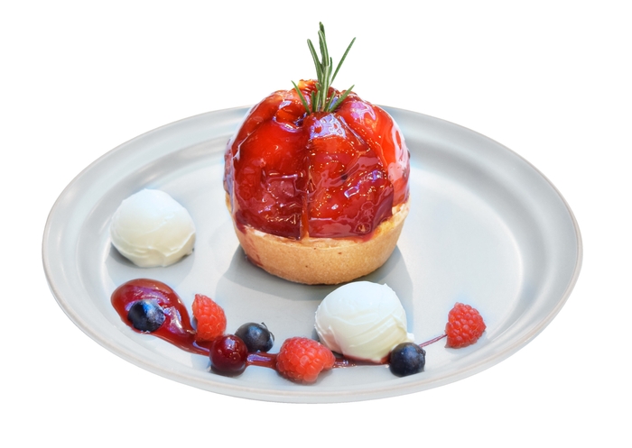 真っ赤なりんごのタルト