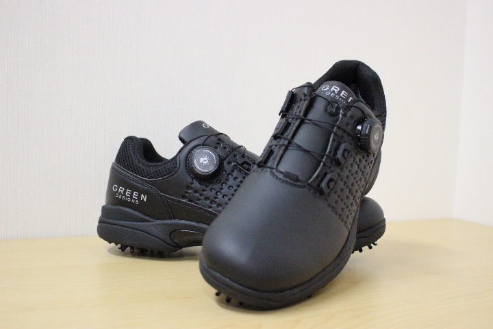 グリーンデザインズ「ソフトスパイクシューズ（25.5センチ）」