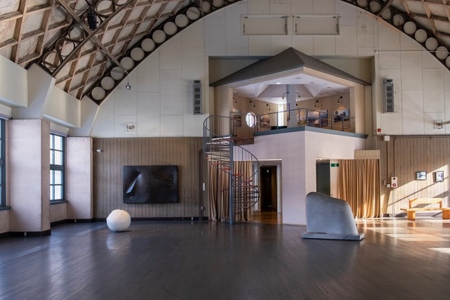 アートスペース内部