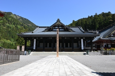 本堂