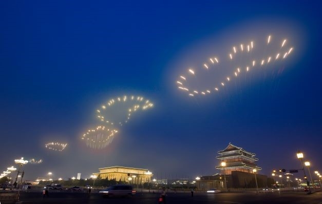Footprints of History: Fireworks Project for the Opening Ceremony of the 2008 Beijing Olympic Games 2008 Photo by Hiro Ihara, courtesy Cai Studio