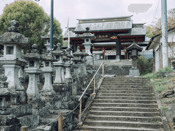 胸突雁木(石段)、浄池廟