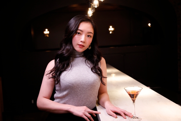 BARでのデートシーン