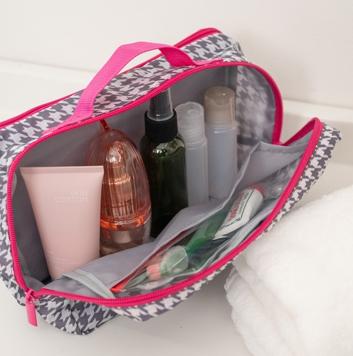 洗面道具やメイクグッズ