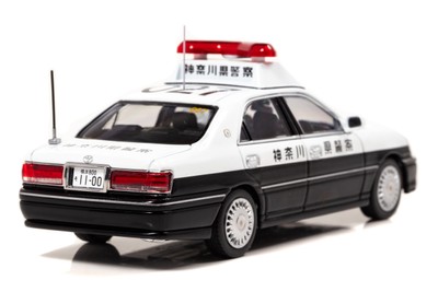1/43 トヨタ クラウン 2004 神奈川県警察地域部自動車警ら隊車両(027):右後