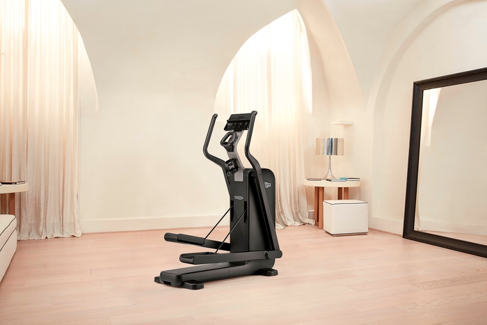 Technogym　Elliptical　6