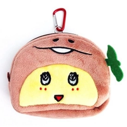 なめこ栽培キットの個性的な表情がポイントのぬいぐるみマスコットキーホルダー。ユニークすぎるふなっしーとのコラボグッズも！