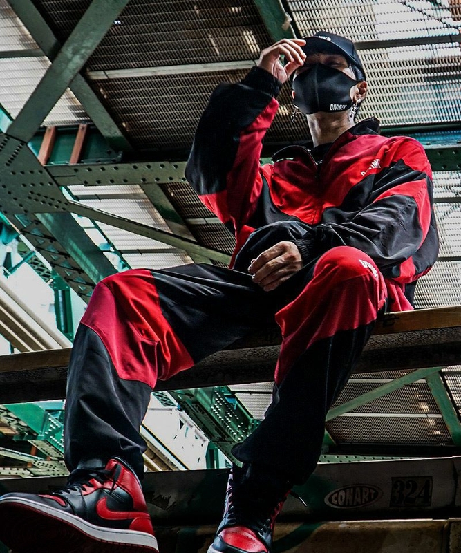 Switching Track Pants (ブラック)