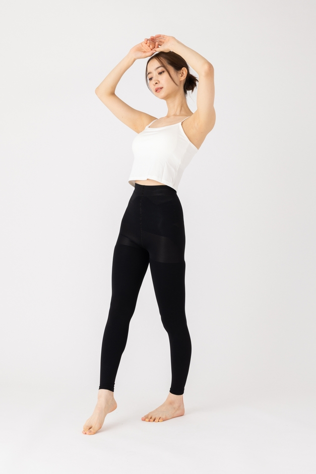 履くだけスタイル整形レギンス