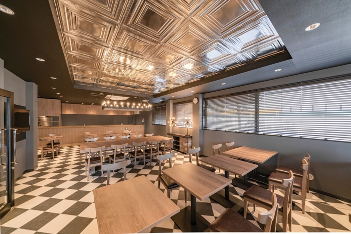 CAFE R9 店内