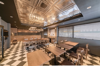 CAFE R9 店内