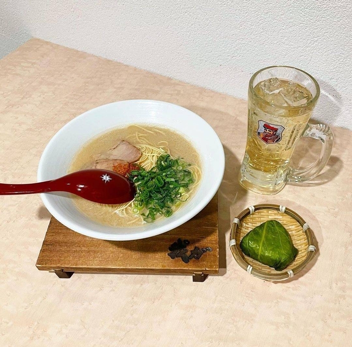 らーめん・ハイボール・高菜巻きおにぎり